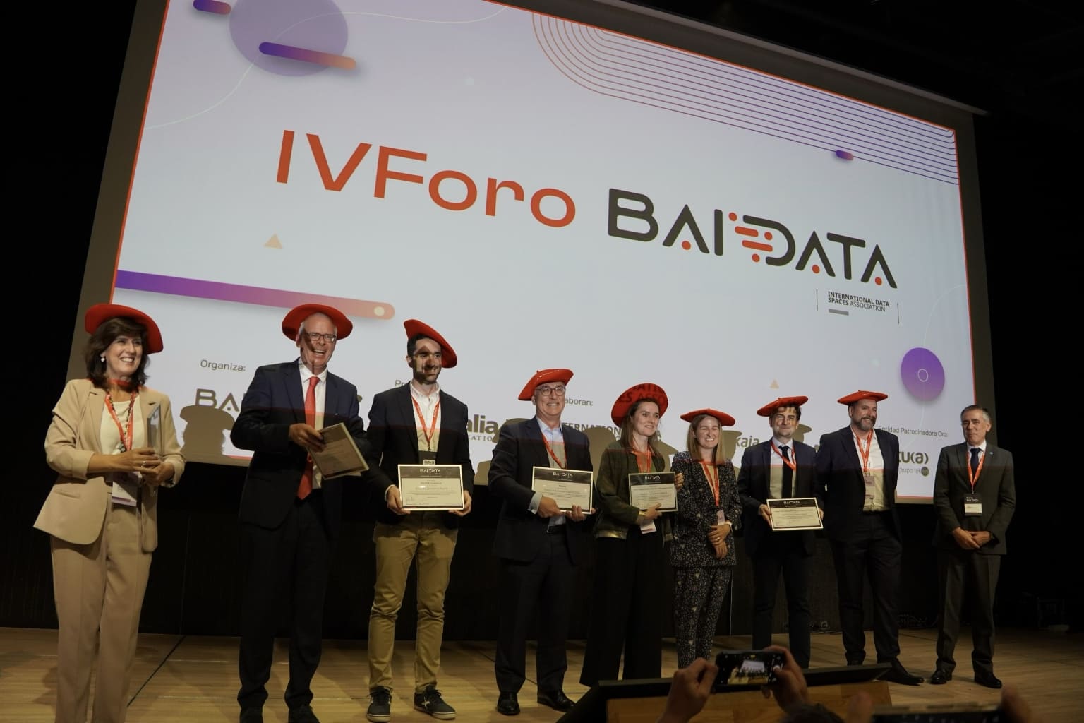 Acerca de - Conoce BAIDATA Imagen
